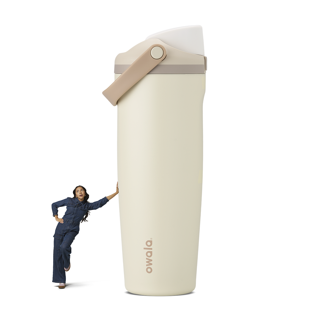 FreeSip® Sway Water Bottle UUW2J