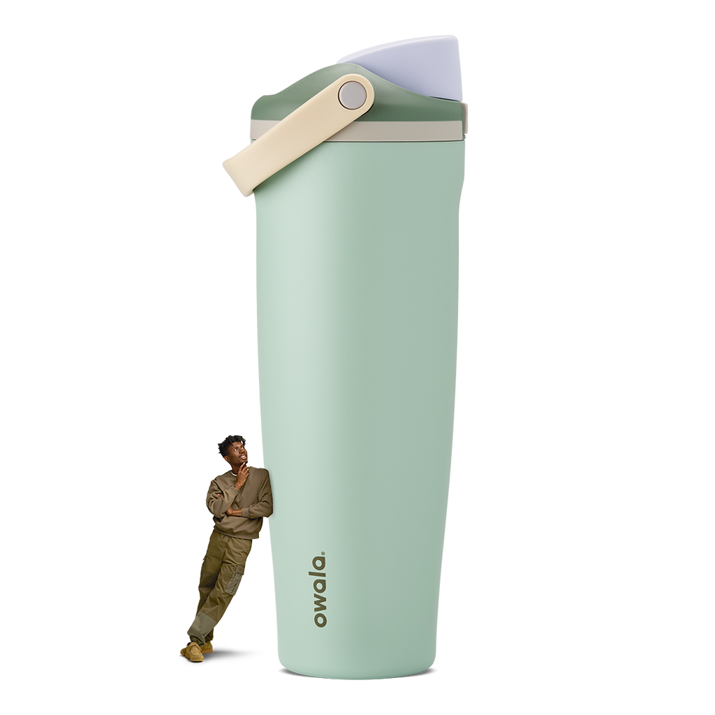 FreeSip® Sway Water Bottle UUW2J