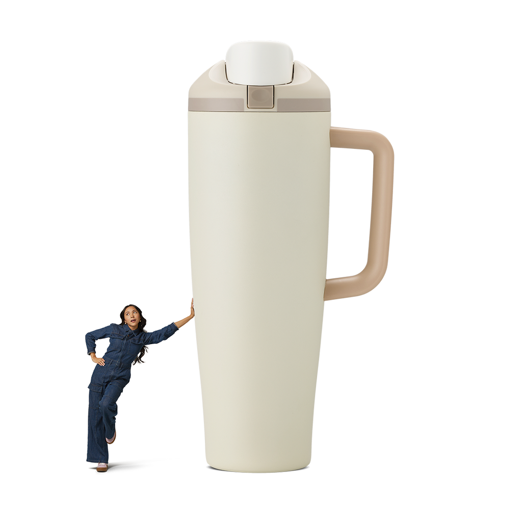 FreeSip® Tumbler Water Bottle RWRIV
